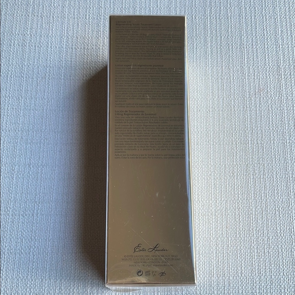 Estee Lauder Re-Nutriv ultimate lift regenerating youth Treatment Lotion - Picture 5 of 14